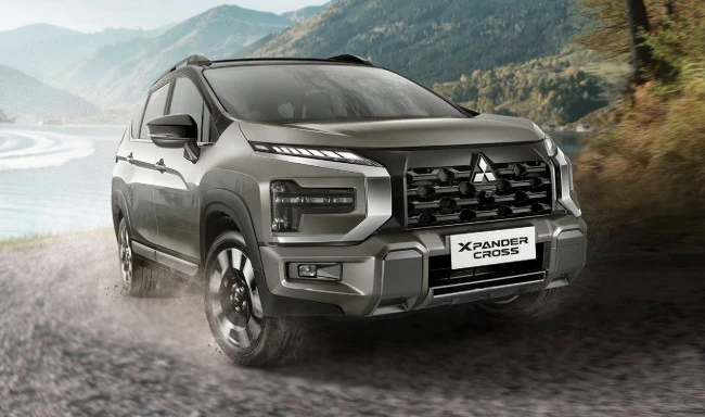 Mitsubishi Blitar New Xpander Cross Brosur