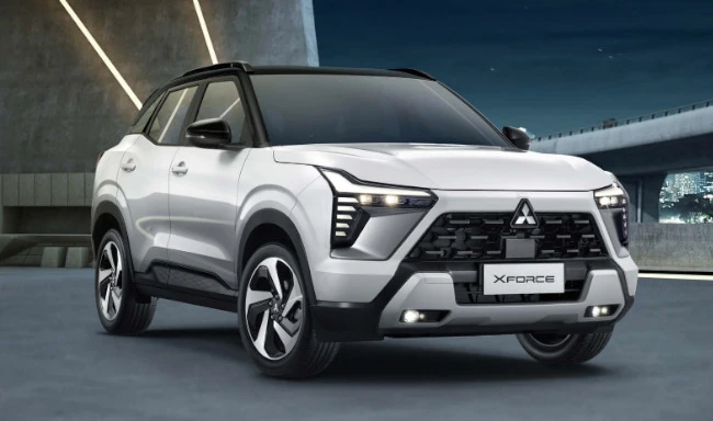 Mitsubishi Blitar XFORCE Brosur